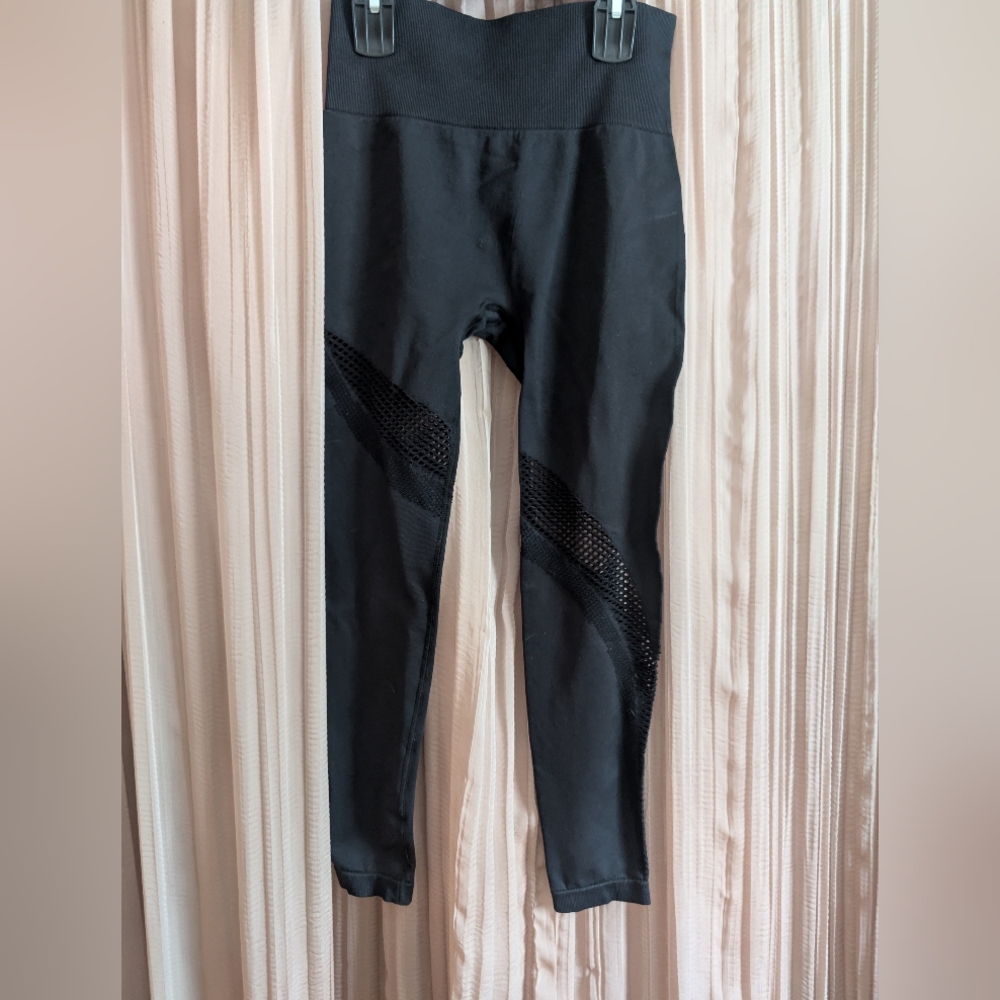 Zyia Black Performance Leggings